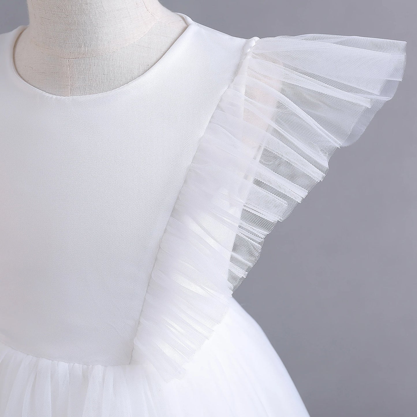 White Swan Tulle Lace Back Dress - mamasame