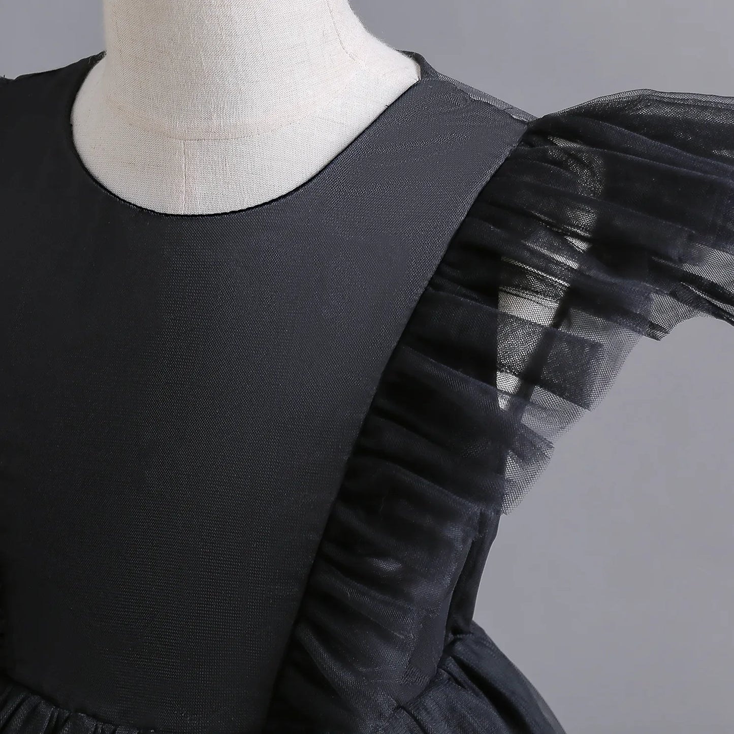 Black Swan Tulle Lace Back Dress - mamasame